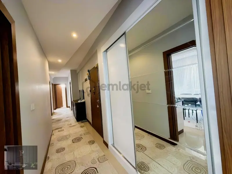 Merkezi Lokasyonda Çok Geniş 2+1 Satılık Daire - 33