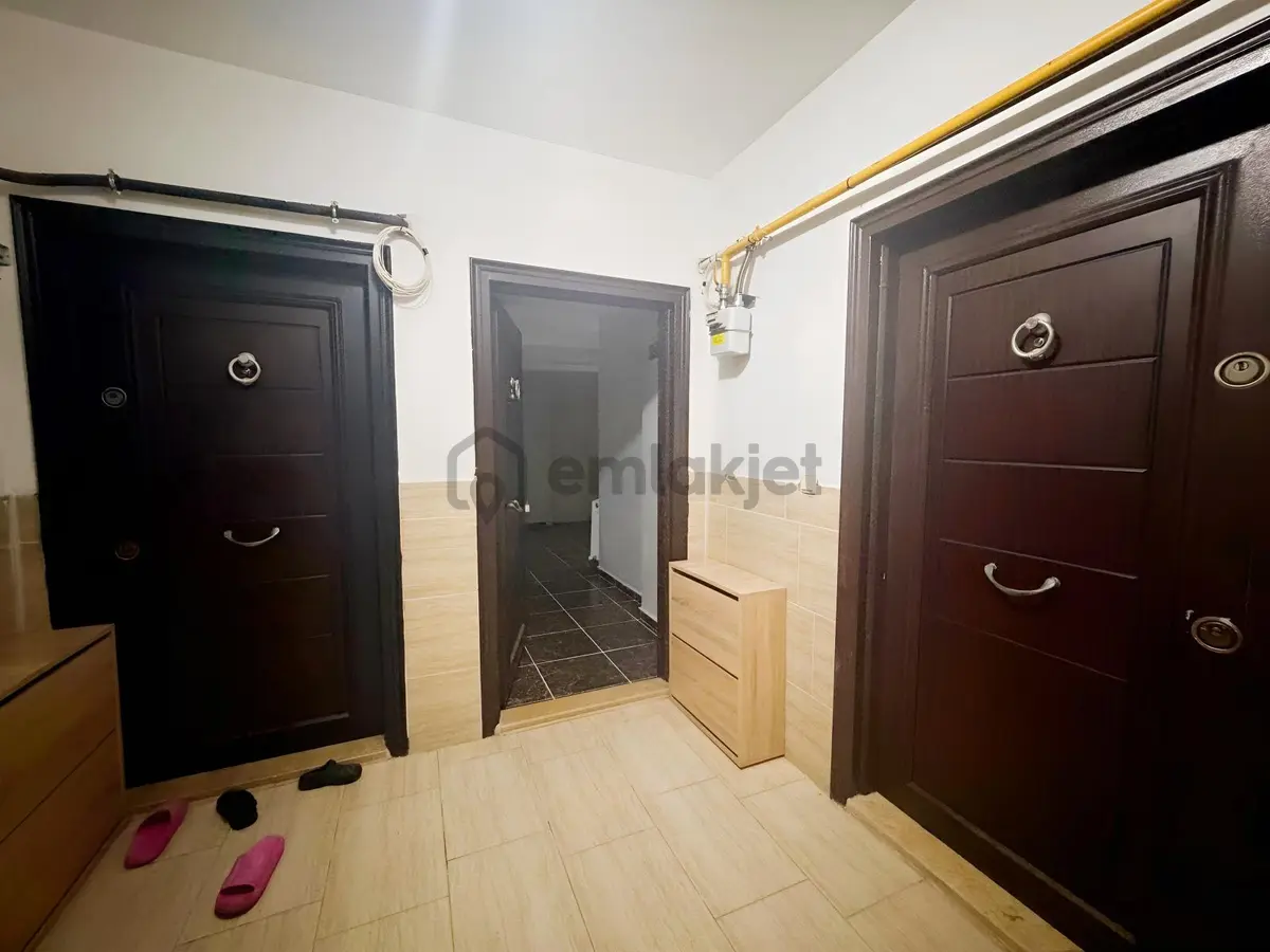 Karasuda Havuzlu Sitede Kiralık Eşyalı 2+1 Giriş Kat - 24