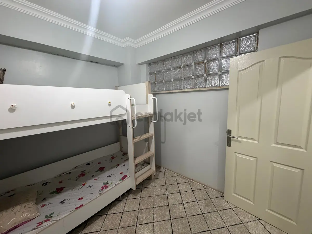 Karasuda Havuzlu Sitede Kiralık Eşyalı 2+1 Giriş Kat - 11