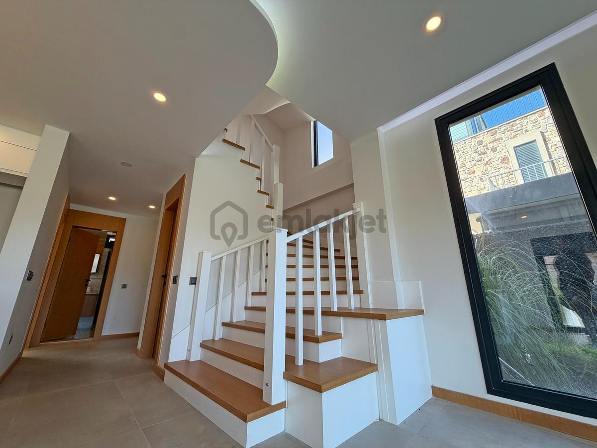 ▀güçten Gürede Eşsiz Kazdağları Manzaralı Özel Havuzlu Lüx Villa - 30