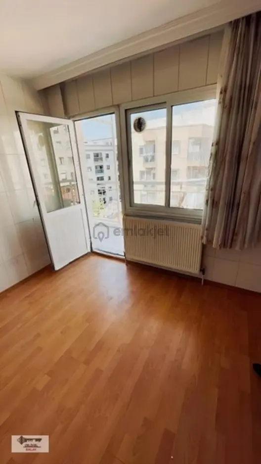 Yeşilyurt Devlet Hastahanesi Üst Sokağı Kiralık - 16