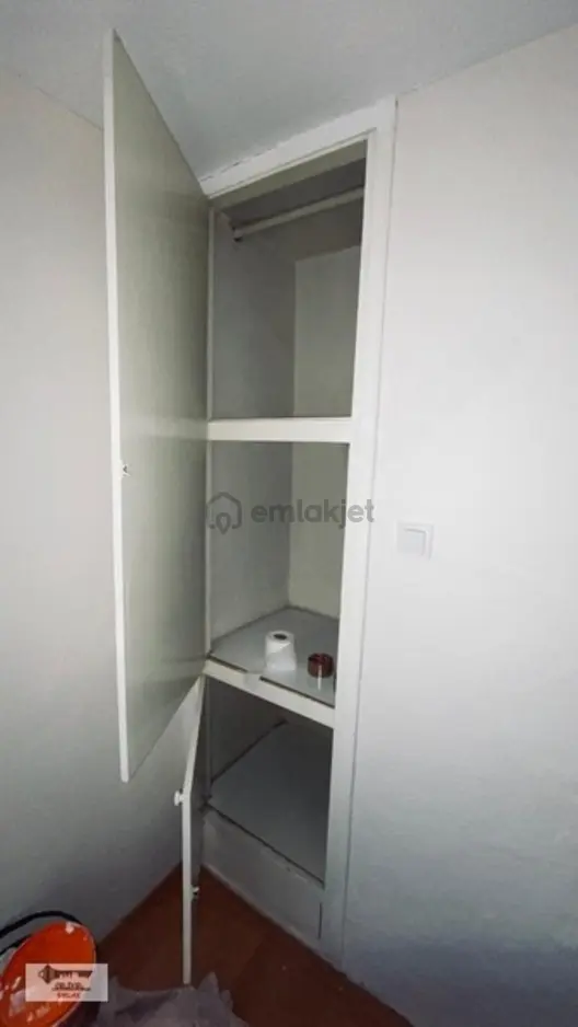 Yeşilyurt Devlet Hastahanesi Üst Sokağı Kiralık - 4