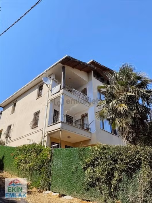 Ekin'den Beykoz Fatih Mah.satılık Müstakil Ev