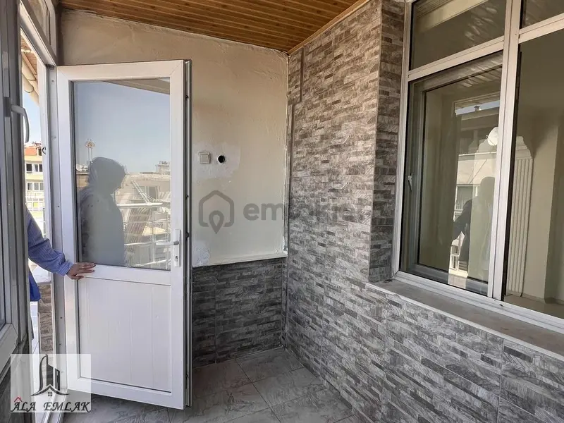 İnönü Cad. Paraleli Satılık Lüks 3.5+1 Daire - 23