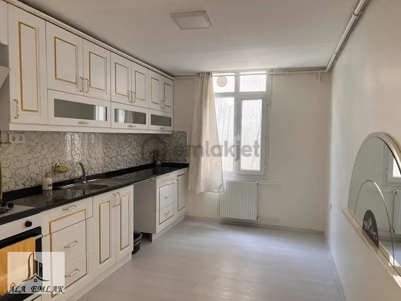 İnönü Cad. Paraleli Satılık Lüks 3.5+1 Daire - 6