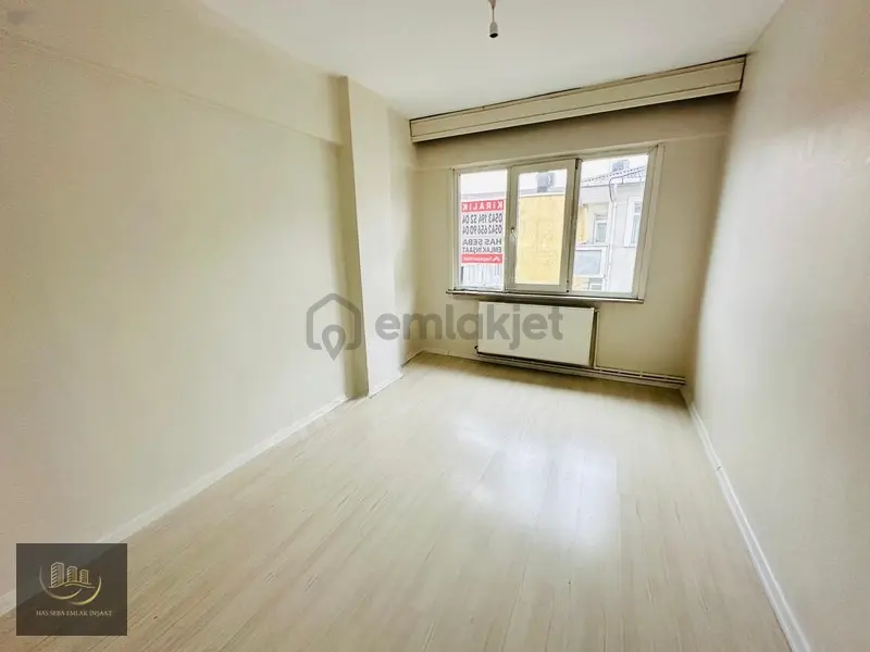 Has Sebada Sefaköy Merkezde 3+1 120m2 Metrobüse 6dk 3.kat Daire - 15