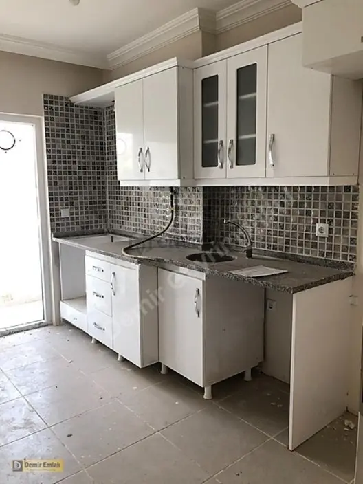Kocaali Merkezde Deniz Manzaralı, 3+1 Satılık Daire - 11