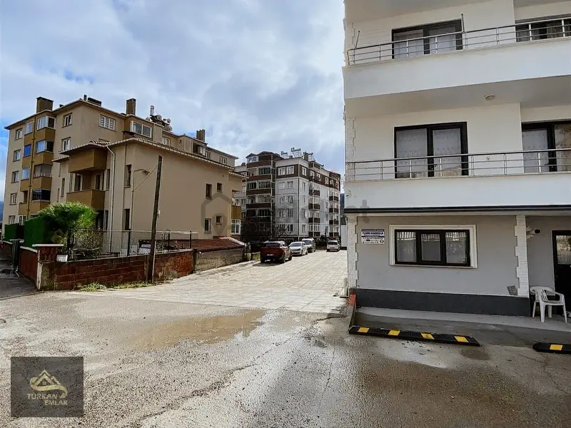 Türkan Emlaktan Doğalgazlı, Klimalı, Satılık 1+1 - 2