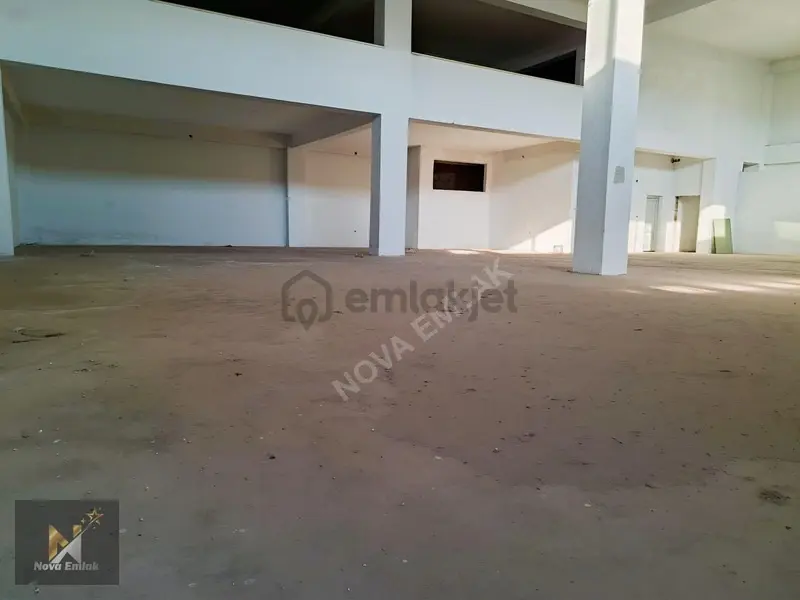 Sanayide Yeni Yapı 3 Katlı Toplam 1.220m² Satılık İş Yeri - 13