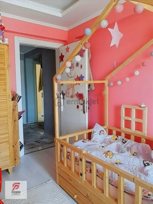 Doğanlar Mahallesi 6 Katlı 3+1 Daireler Ve Dükkan - 8