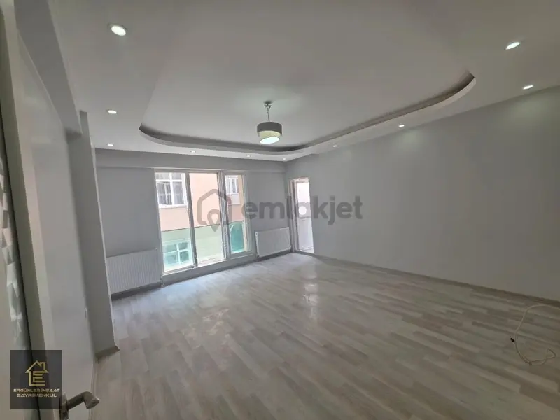 Bahçelievler Merkezde 2+1 Arakat Kiralık Daire