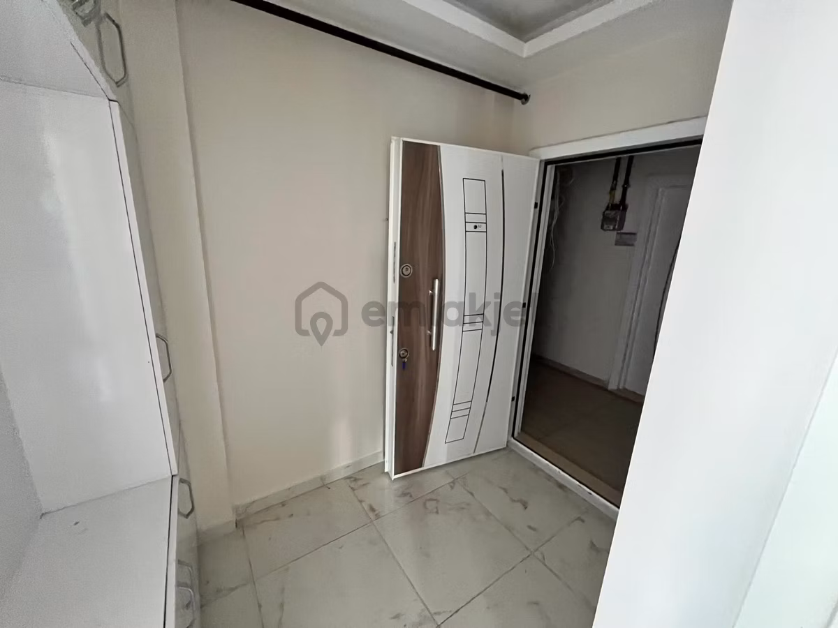 Ergünden Hürriyette Doğalgazlı Yeni Kiralık 2+1 Daire - 12