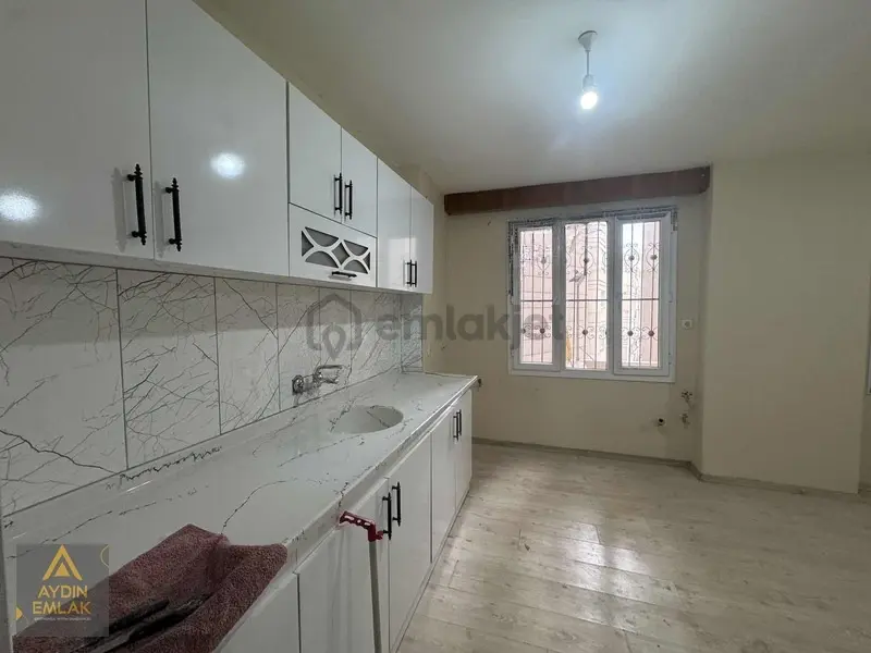 Aydın 'dan Yarenlikte Kiralık 3+1 Daire - 19