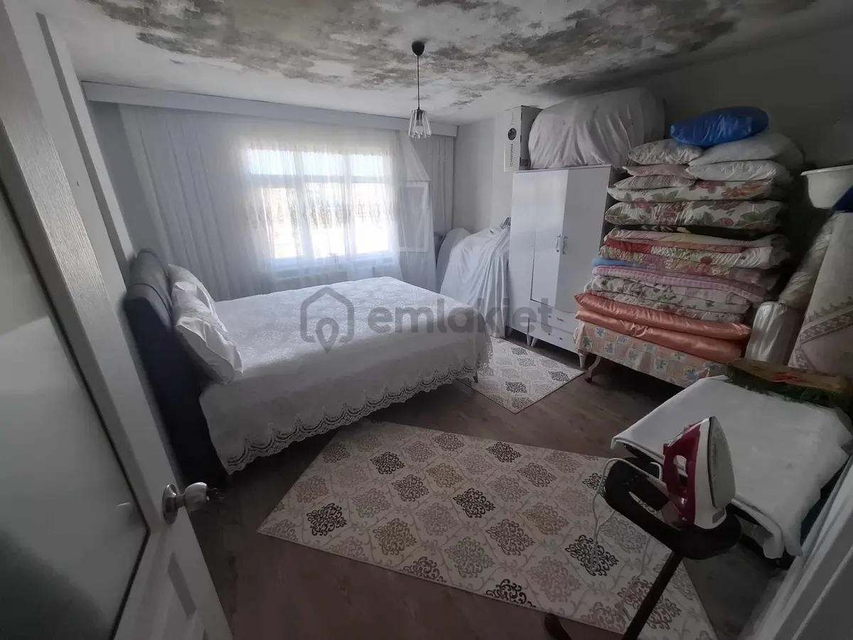 Ayça Dan Sefaköy Sultanmurat Mahallesinde Satılık 2+1 150m2 Boş - 13