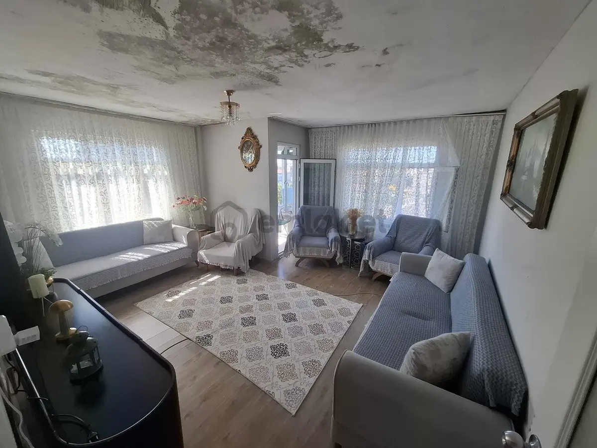 Ayça Dan Sefaköy Sultanmurat Mahallesinde Satılık 2+1 150m2 Boş - 31