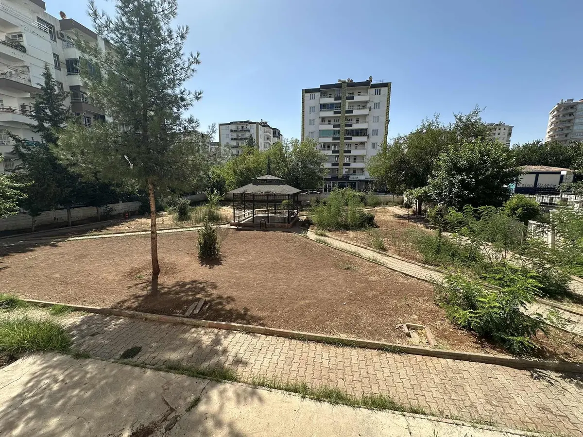 Fırat Bulvarında Satılık 3+1 Daire - 31