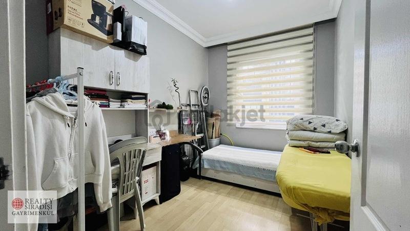Fener Mahallesinde Satılık Eşyalı 2+1 - 90 M² - 14
