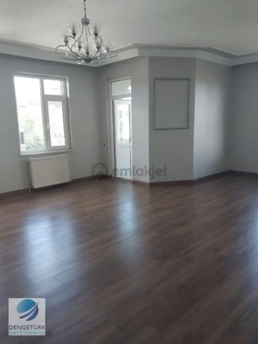 Çengelköy'de Kiralık Geniş Daire - 3