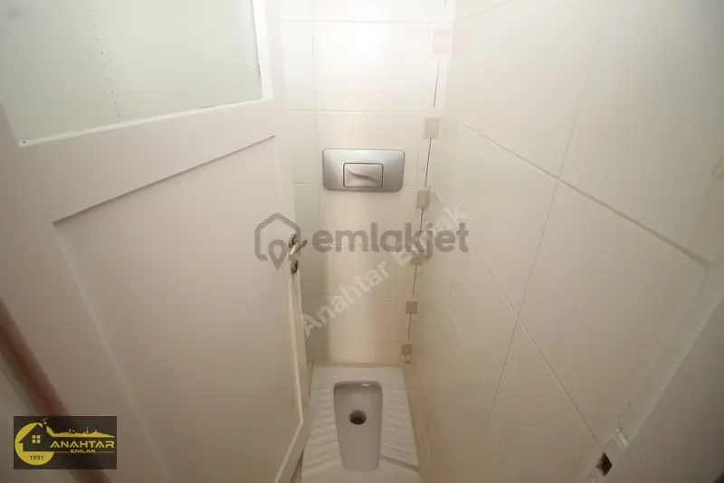 İnönü Caddesi Ve Göztepe Metro Yakını Arakat Full Eşyalı 3+1 - 25
