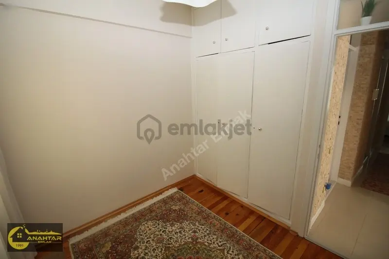 İnönü Caddesi Ve Göztepe Metro Yakını Arakat Full Eşyalı 3+1 - 23