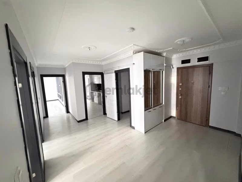 Derman'dan*3+1*130m2*asansörlü*çift Banyo*kilerli* - 4