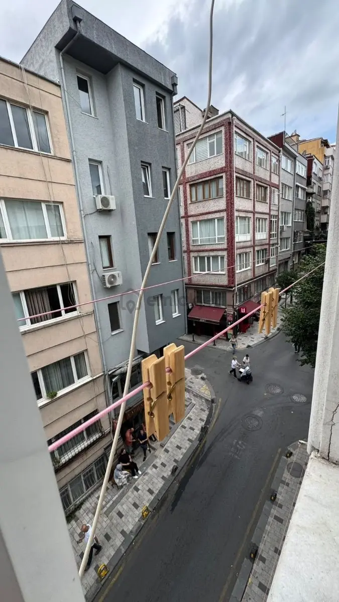 Baruthane Caddesi Satılık 1+1 Daireler - 4
