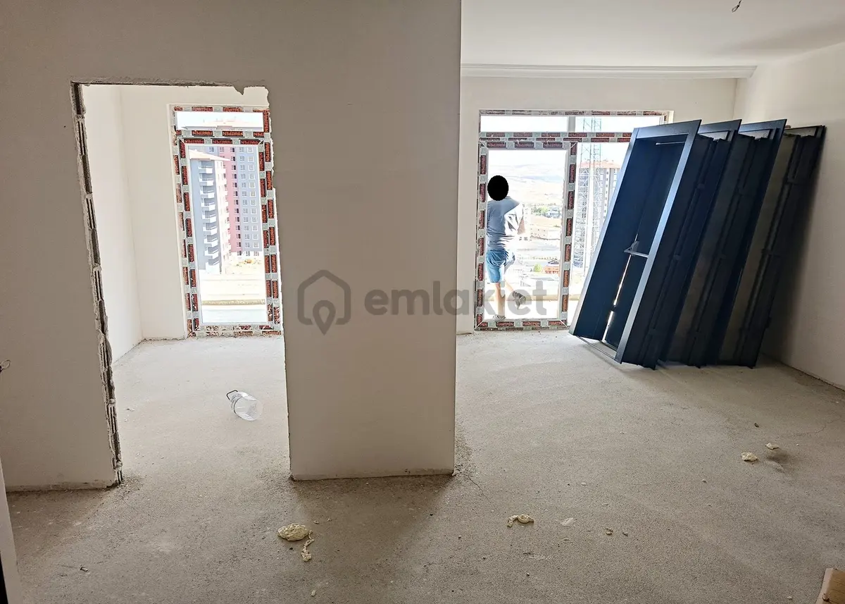 Yukarıyurtçu Mah. 2+1 Luks Satılık Daire - 3