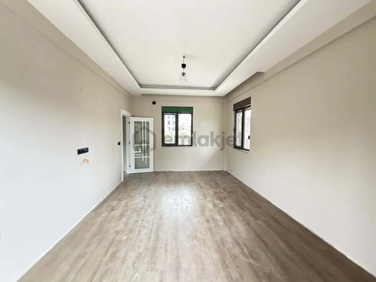 Sarılarda Sıfır 2+1 Ayrı Mutfaklı Ebeveyn Banyolu Satılık - 8