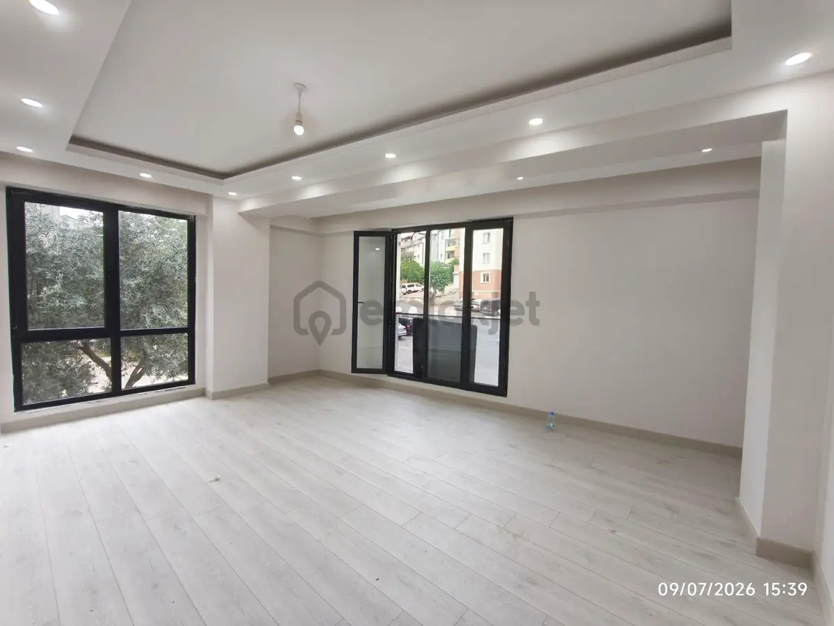 Derince Mersincik'te Satılık Sıfır Arakat Daire - 7