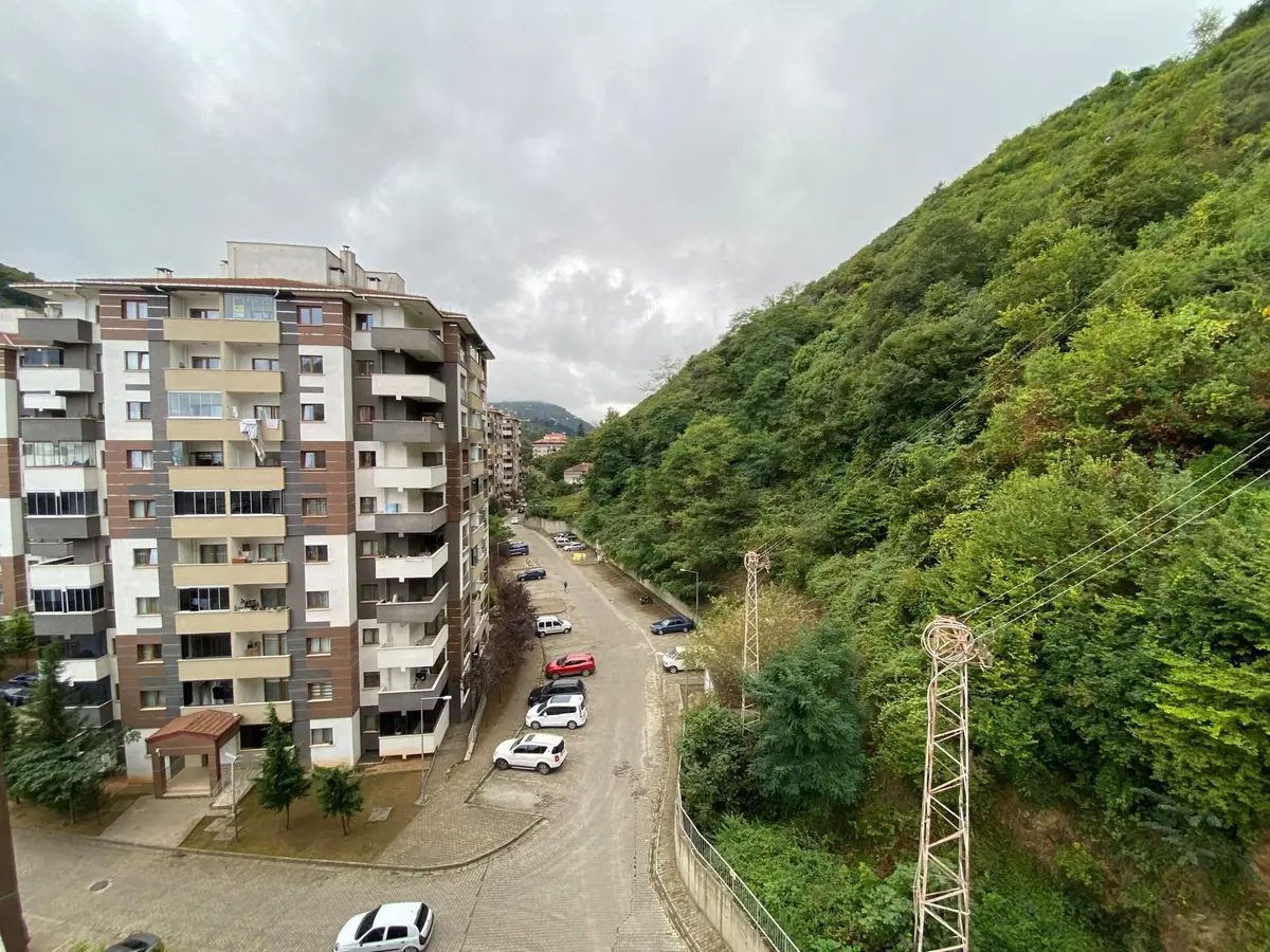 Trabzon Yomra'da Kiralık 3+1 Daire - 19