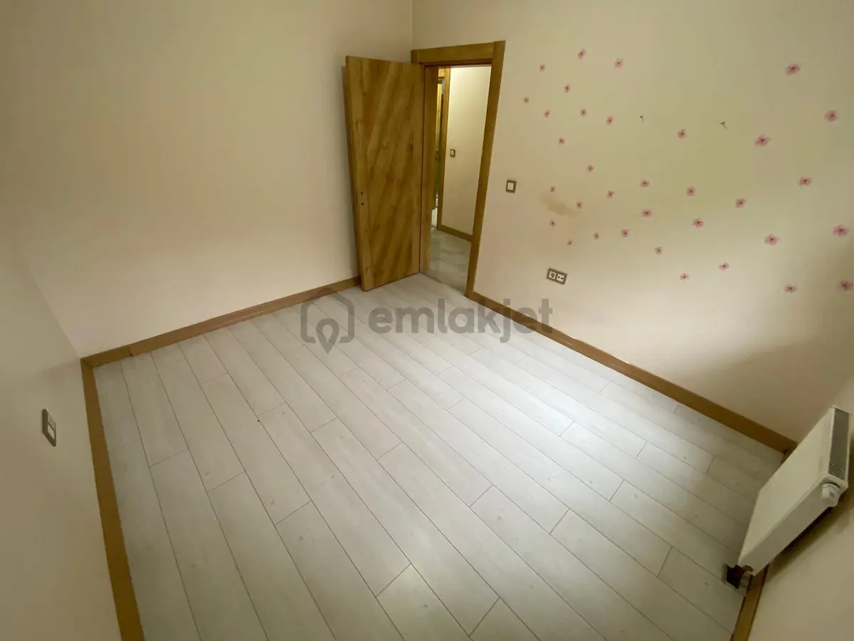 Trabzon Yomra'da Kiralık 3+1 Daire - 9