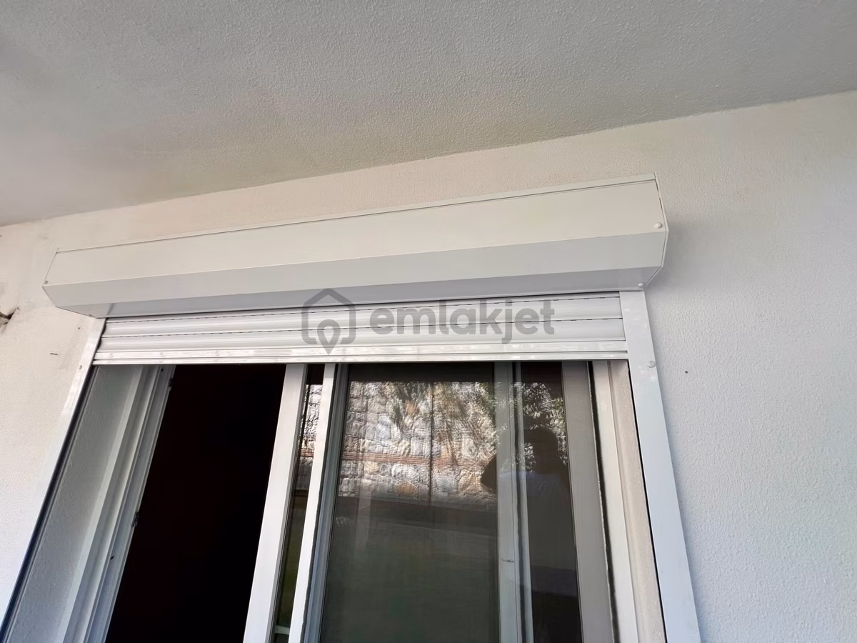 Kuşadası Elit Sitede Geniş Kiralık 2+1 Daire - 28