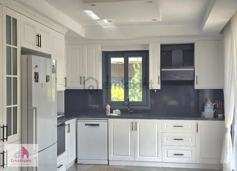 Göcek-manzaralı, Eşyalı, Yerden Isıtmalı Ve Donanımlı 4+1 Villa - 8