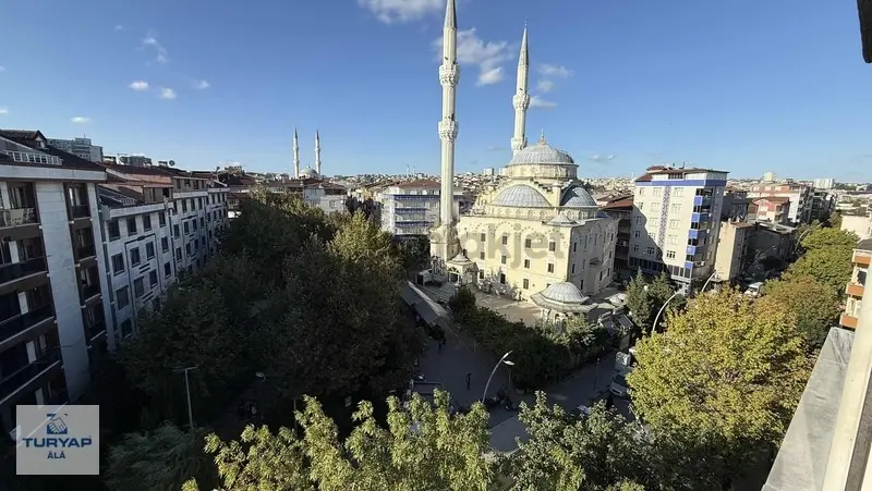 B Cd. Üzerinde Köşe Başı Bina 2+1 Satılık Daire - 4