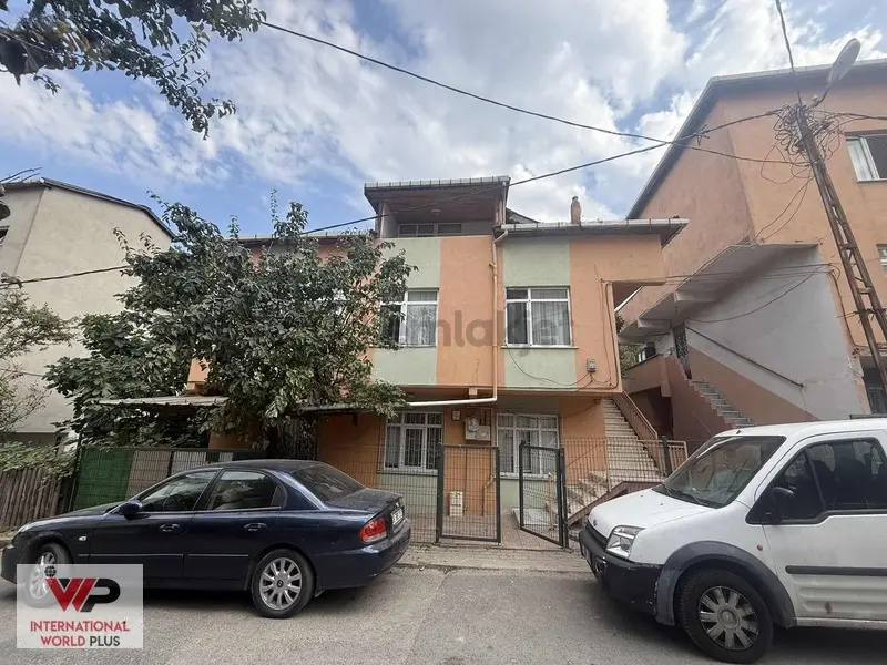 Pendik Kavakpınarda Satılık 3 Katlı Müstakil Ev - 2