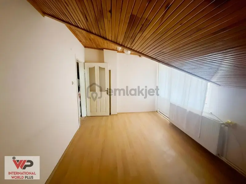 Pendik Kavakpınarda Satılık 3 Katlı Müstakil Ev - 21