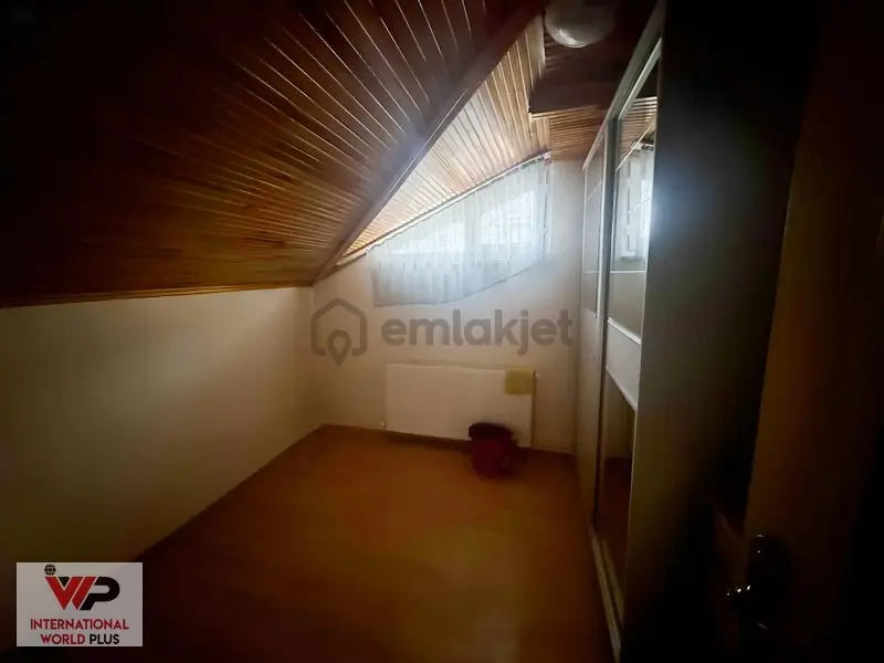 Pendik Kavakpınarda Satılık 3 Katlı Müstakil Ev - 26