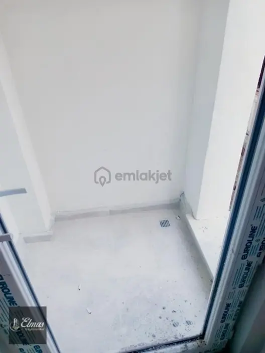 Elmas Emlaktan Emek 2+0 Daire - 4