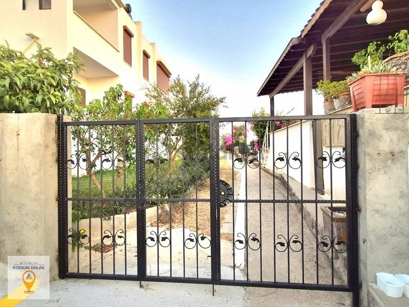 Site İçinde Özel Plajlı, Deniz Manzaralı Dublex - 17
