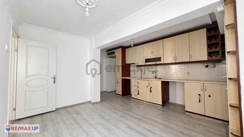 Akevler'de 105 M2 Geniş 2+1 Asansörlü Satılık Daire - 9