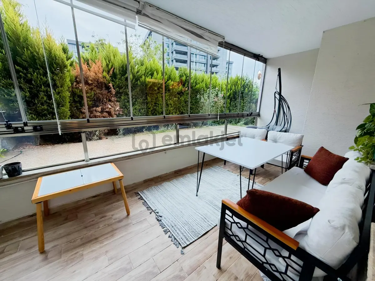 Balat'ta Geniş Ferah Bahçe Kullanımlı 3+1 Satılık Daire - 11