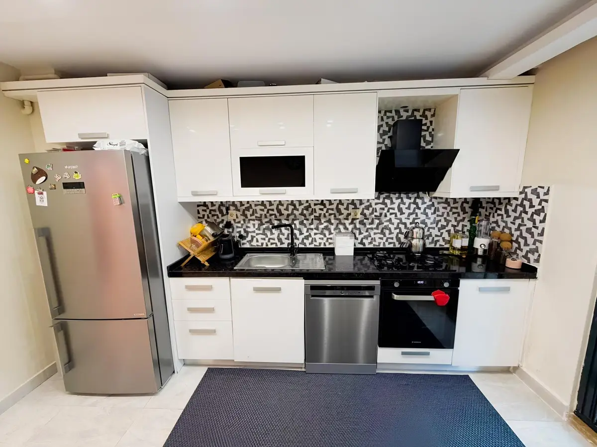 Balat'ta Geniş Ferah Bahçe Kullanımlı 3+1 Satılık Daire - 8