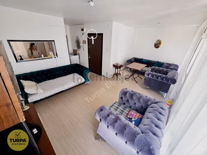 Alaybey'de İzban Yakını, Ara Kat 2+1 Daire - 2