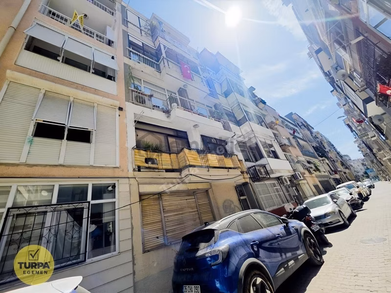 Alaybey'de İzban Yakını, Ara Kat 2+1 Daire - 21