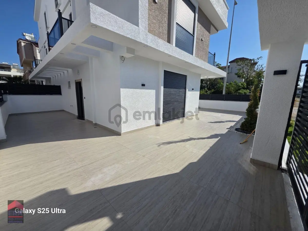 Didim Efeler Mahallesinde Satılık Tripleks Villa - 6