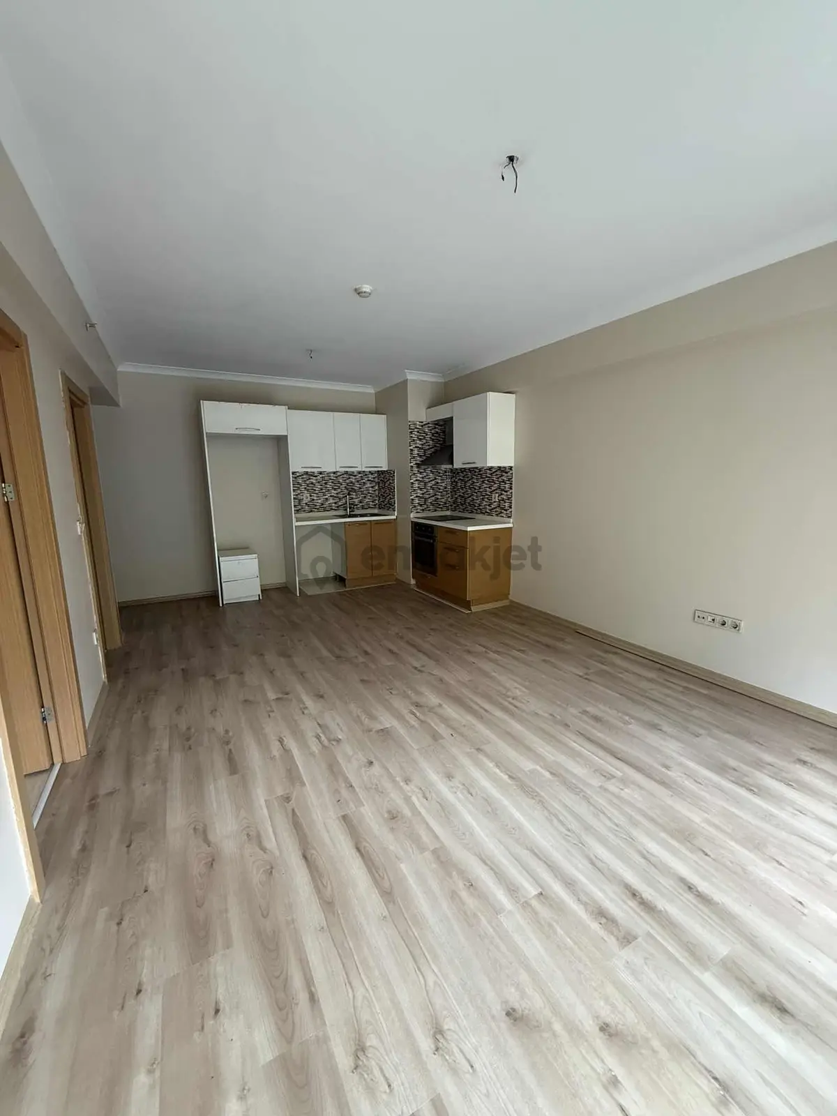 Selim Tan Dan Maltepe Marmaroom Da Kiralık 1+1 - 4