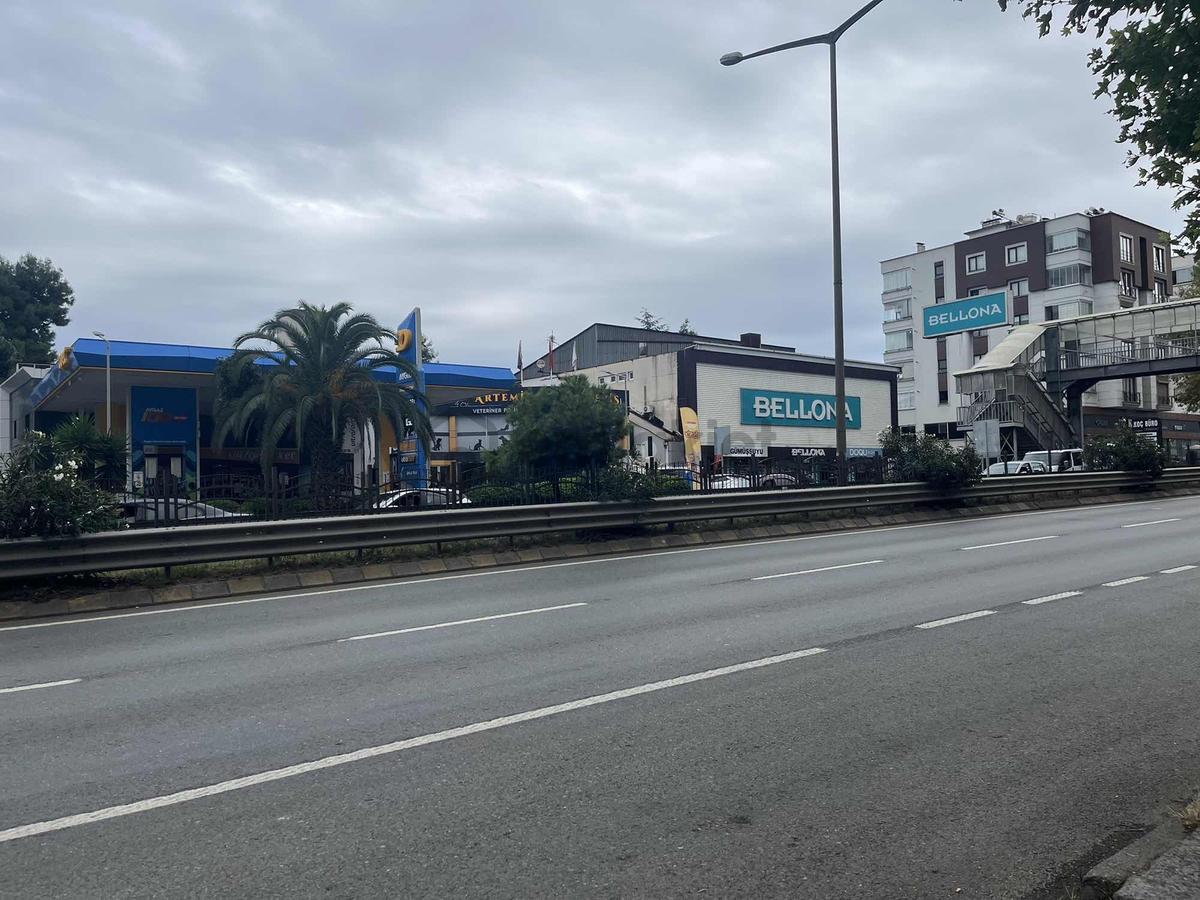 Riva Gym Den Söğütlüde Cadde Üstü Ferah Daire - 11