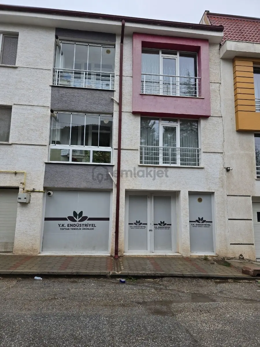 Büyükdere Mahallesinde Kiralık Dükyan