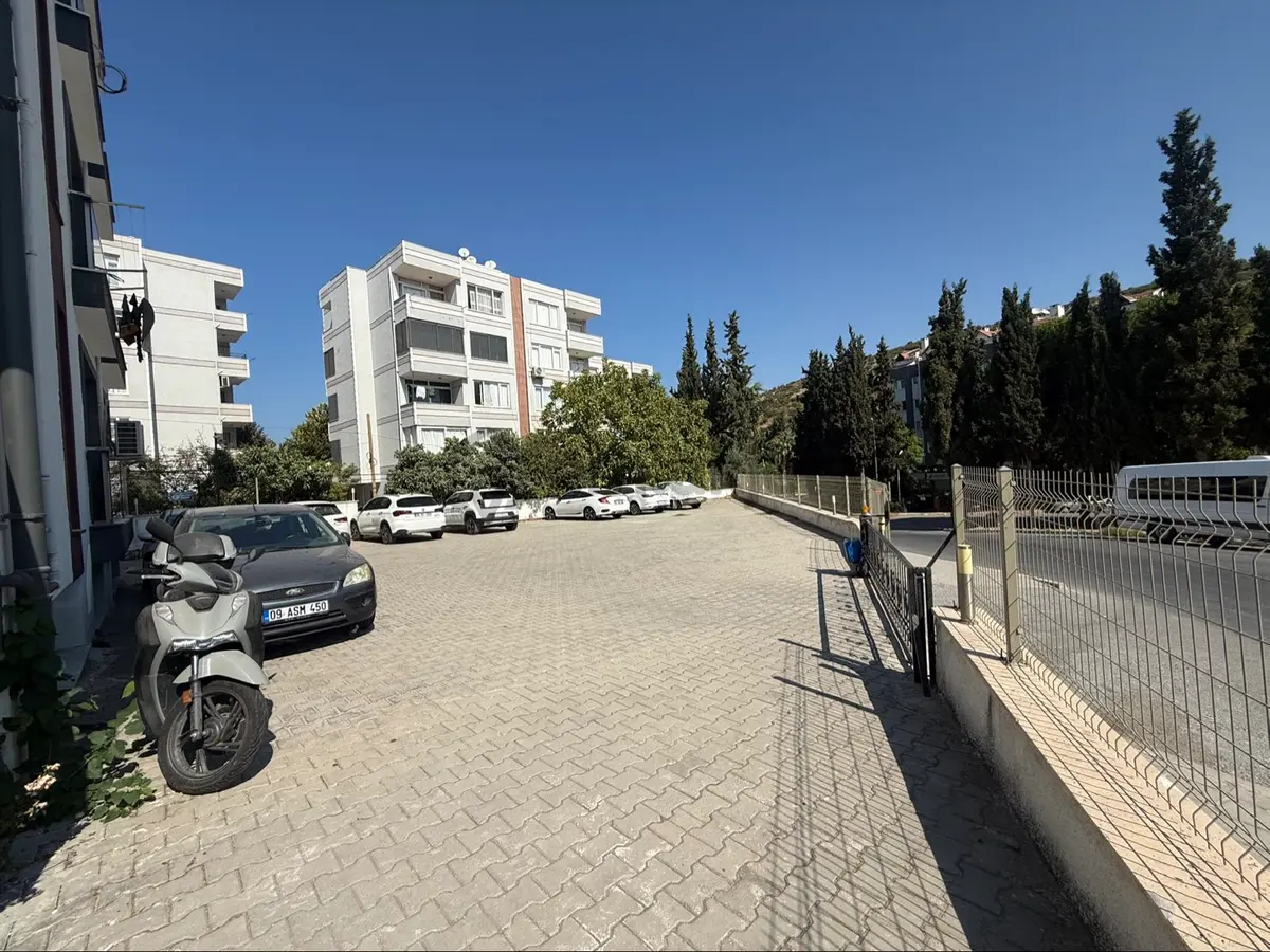 Kuşadası İkiçeşmelik Mahallesinde Boş Kiralık 1+1 Daire - 20