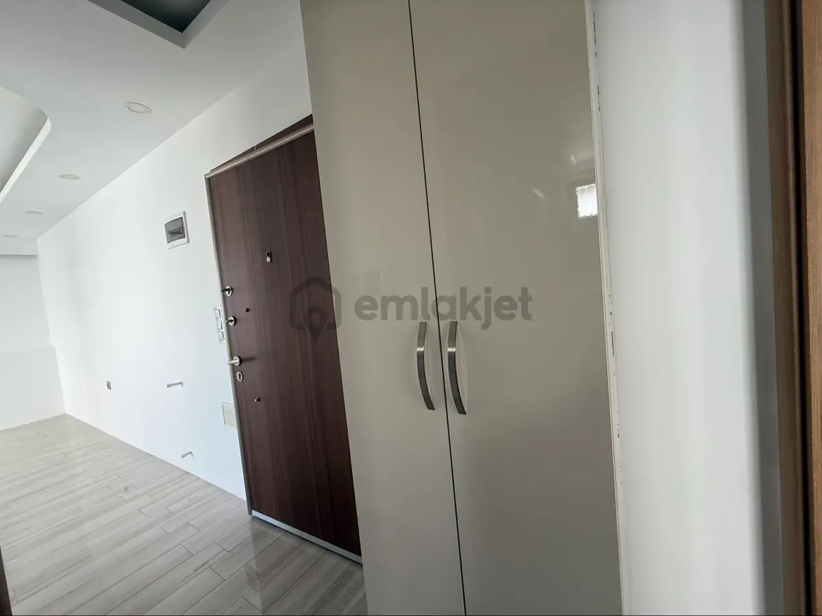 Kuşadası İkiçeşmelik Mahallesinde Boş Kiralık 1+1 Daire - 9